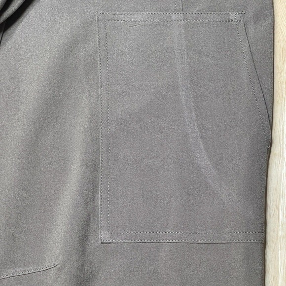 Chicos Cargo Convertible Pants Womens 1.5 Green Hiking Outdoor Roll Tab Capri - Picture 4 of 14